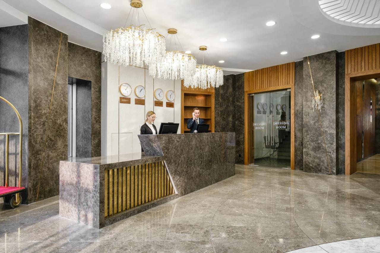 Grand Mildom Hotel Almaty Eksteriør bilde