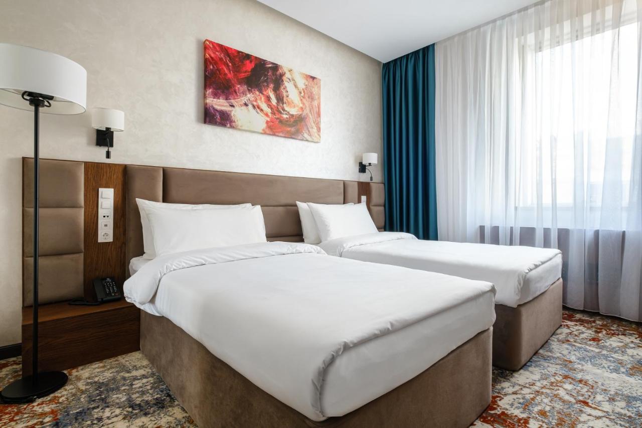 Grand Mildom Hotel Almaty Eksteriør bilde