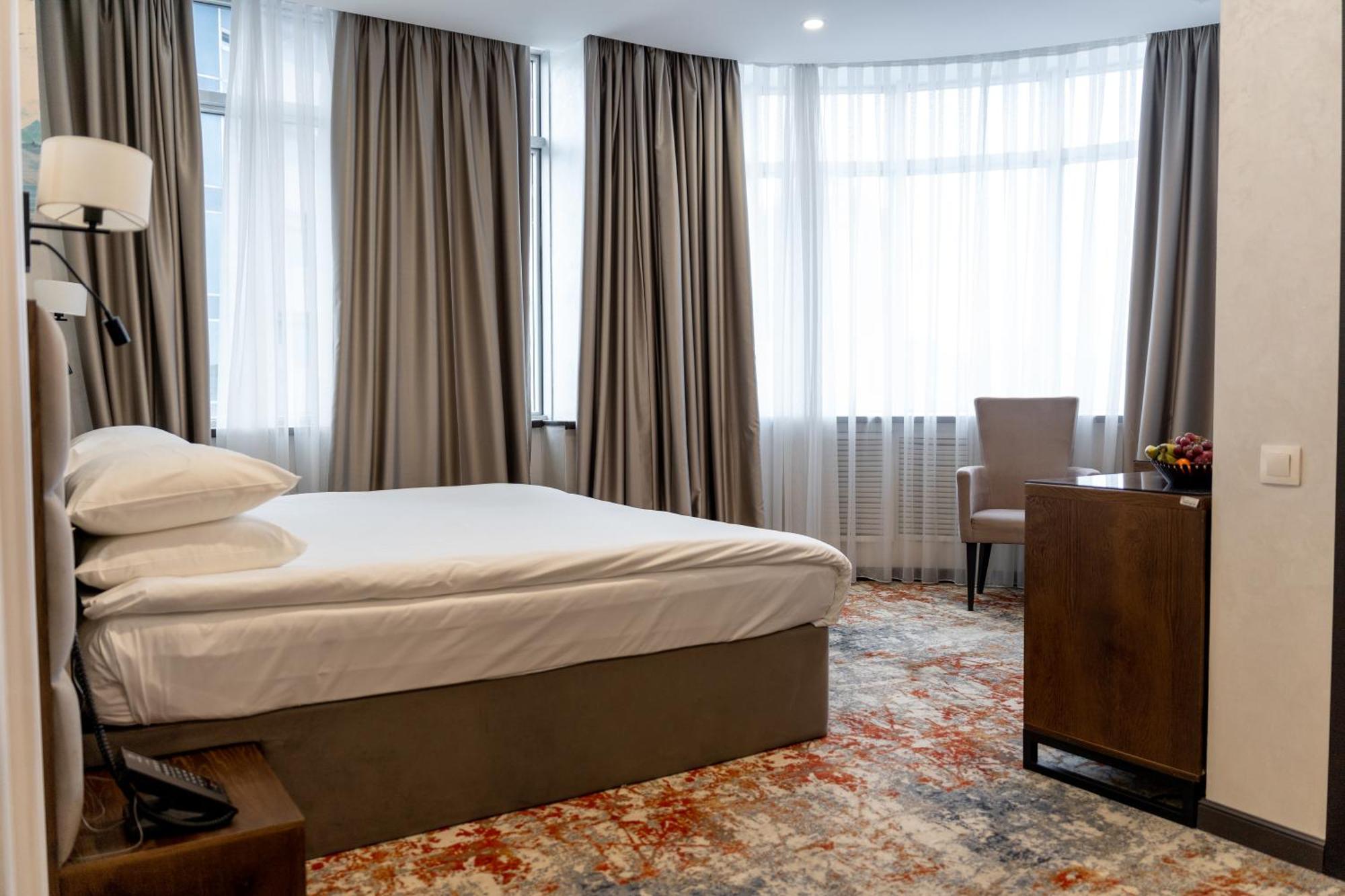 Grand Mildom Hotel Almaty Eksteriør bilde
